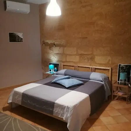 Cala Dei Tufi *