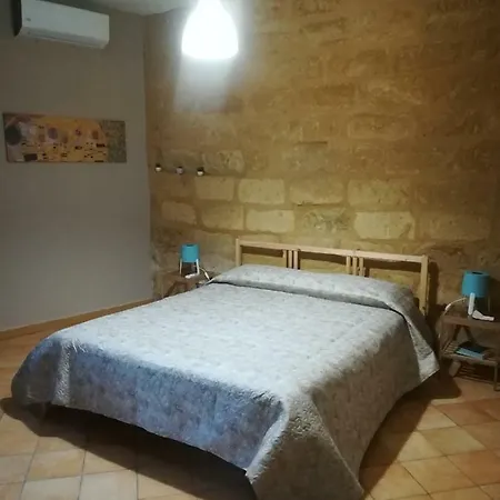 Cala Dei Tufi *